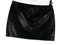 Nové - Dámska čierna potiahnuté á minisukňa PrettyLittle Thing