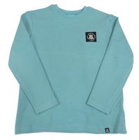 Svetlomodrá mikina s nášivkou Chapter young