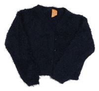 Tmavomodrý chlpatý prepínaci crop sveter Pusblu