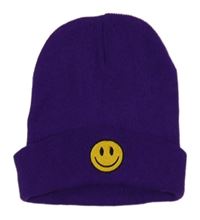 Fialová čepice se smajlíkem
