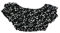 Černo-bílý květovaný crop top s volánem 