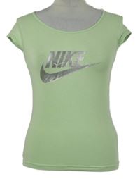 Dámské světlezelené tričko s logem Nike 