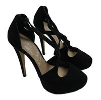 Dámské černé sametové lodičky na jehlovém podpatku Carvela vel. 37