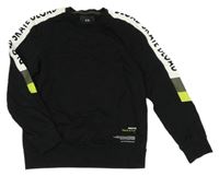 Čierno-biela mikina s nápisom C&A