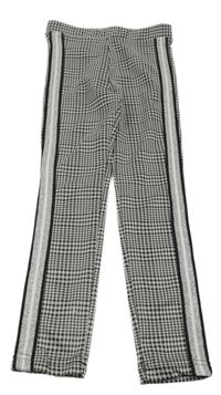 Čierno-biele vzorované legíny s prúžkami Y.F.K.