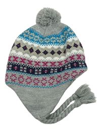 Sivo-farebná vzorovaná pletená čapica s brmbolcom