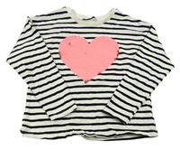 Bílo-černé pruhované mikinoko so srdcem z překlápěcích flitrů George