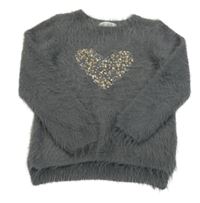 Tmavosivý chlpatý sveter so srdcem z flitrů H&M