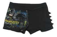 Čierne nohavičkové chlapčenské plavky s Batmanem a ostny