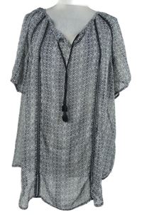 Dámská černo-bílá vzorovaná šifonová plážová tunika 