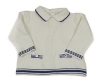 Biely sveter s golierikom a tmavomodrým lemem