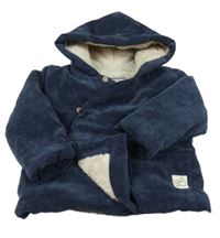 Tmavomodrý sametový žebrovaný zateplený kabátek s kapucňou