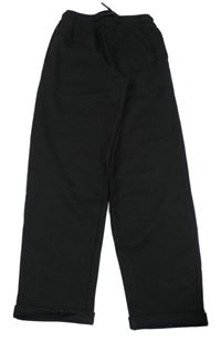 Černé tepláky Zara