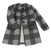 Sivo-čierno-tmavosivý kockovaný flaušový kabát