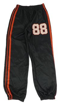 Čierno-červené tepláky s číslom Shein