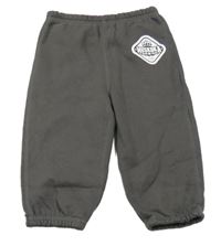 Tmavosivé tepláky s potlačou