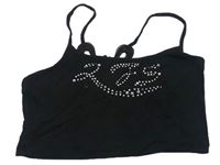 Čierny crop top s kamienkami