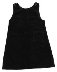 Čierne menšestrové šaty