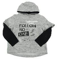 Sivá melírovaná tepláková vesta s nápismi a bleskami a černým trikem a kapucňou in extenso