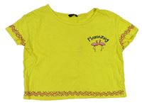 Žlté crop tričko s obrázky s plameňáky M&Co.