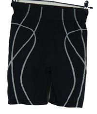 Dámske čierne vzorované športové kraťasy PrettyLittle Thing