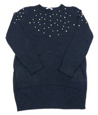 Tmavomodrý dlouhý svetr s perlami Beeze