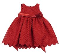 Červené vzorované šaty s páskem 