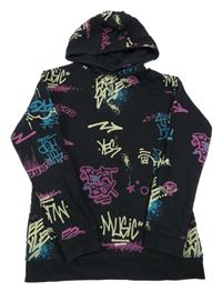 Čierno-farebná mikina s graffiti a kapucňou Primark