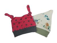 2x čepice - růžová s hvězdami + bílá s domky 