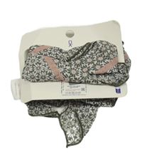 Nové - bílo-šedo-pudrový květovaný multifunkční šátek OKaïdi