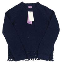 Tmavomodrý sveter s čipkou F&F