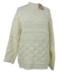 Nové - Dámsky smotanový vzorovaný sveter Gallery