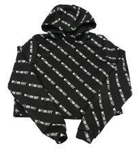 Čierna crop športová mikina s nápismi a kapucňou