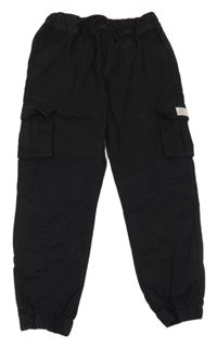 Čierne plátenné cargo cuff nohavice