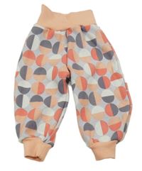 Ružovo-svetlomodré vzorované tepláky