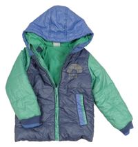 Šedomodro-zelená šušťáková zimná bunda s potlačou a kapucňou