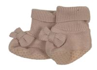 Svetloružové pletené cápačky s mašlou