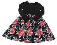 Čierne šaty s květovanou sukní