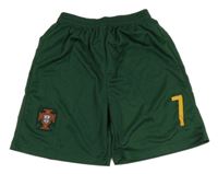 Tmavozelené športové futbalové kraťasy so znakom a číslom