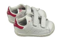 Bílé koženkové botasky Adidas vel. 22