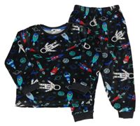 Čierne plyšové pyžama s vesmírom M&S