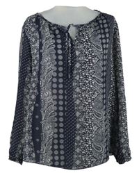 Dámská tmavomodrá vzorovaná šifonová halenka Bonmarché 