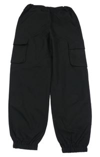 Čierne cargo cuff šušťákové nohavice SHEIN