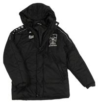 Černá šusťáková zimní bunda s nápisy a kapucí jako