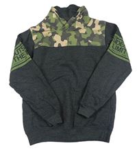 Tmavosivá mikina s army pruhom Y.F.K.