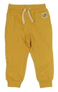 Žlté tepláky s nášivkou Pep&Co