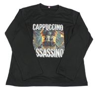 Černé triko s potiskem Cappucino assasino