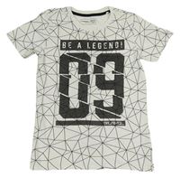 Biele vzorované tričko s číslom Chapter Young