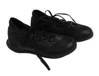 Černé koženkovo/textilní/neoprenové turfy Adidas vel. 30