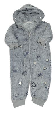 Tmavomodro-bílo-šedá chlupatá kombinéza s hvězdičkami a měsíci a kapucí M&S